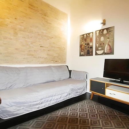 Apartamento Reformado Cerca De La Plaza Redonda فالنسيا المظهر الخارجي الصورة